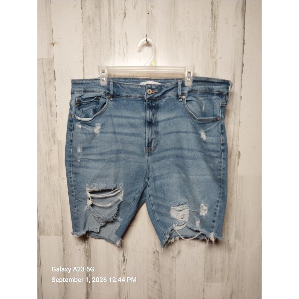 Kancan Women's Cuttoff Denim Shorts Size 20 Distressed